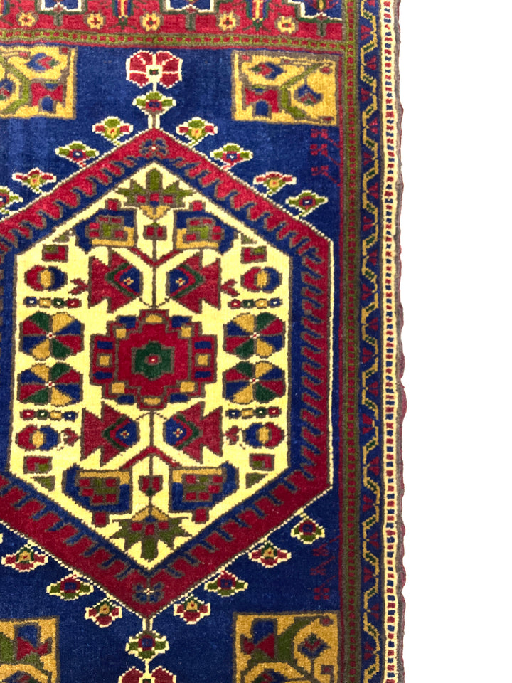 Vintage Anatolian Small Rug 60 cm x 112 cm (2 FT X 3'7” FT) - Y010059