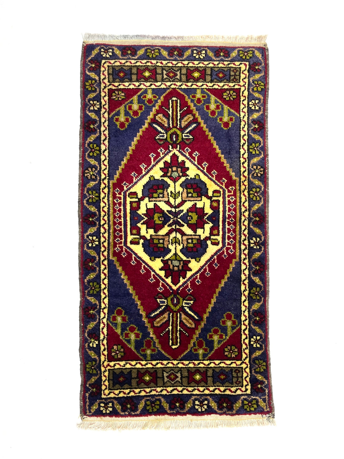 Vintage Small Taspinar Rug 53 cm x 101 cm (1'7" FT X 3'3" FT) - Y010073